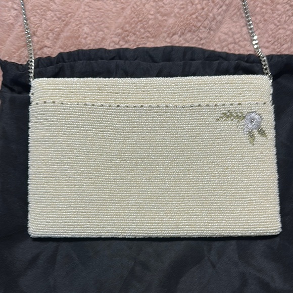 Mary Frances 'Happily Ever After' Beaded Clutch - Cream - Picture 6 of 7